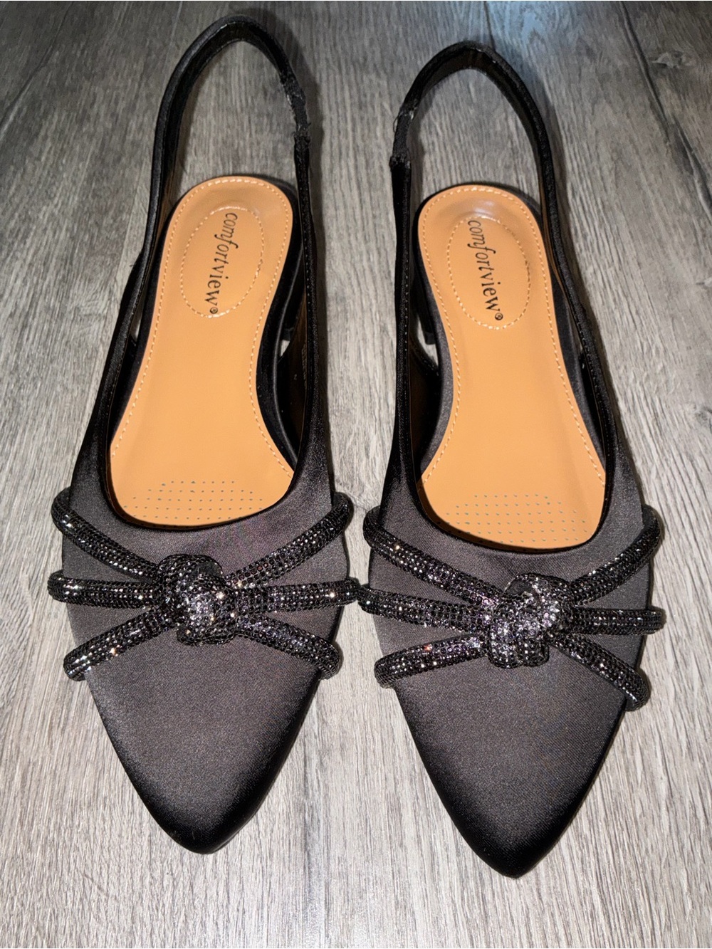 ComfortView Evelyn Black Slingback Heels With Black Bling Rhinestone Bow 7.5M